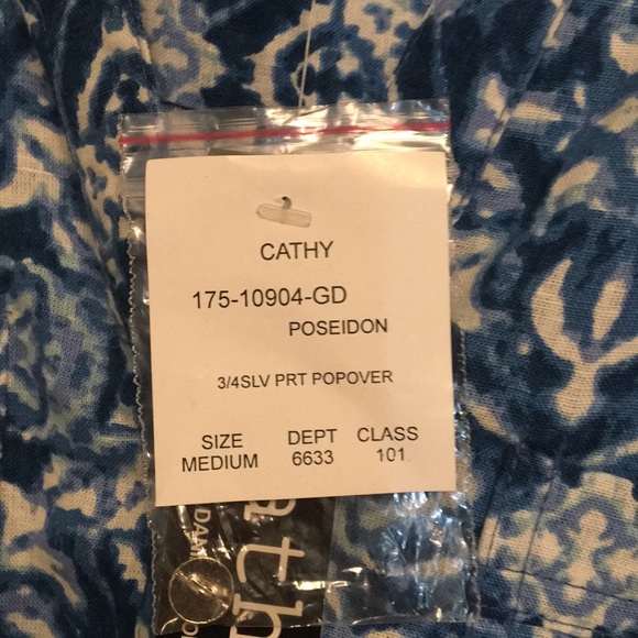 NWT CATHY DANIELS Popover Top 3/4 Sleeves - Picture 2 of 10